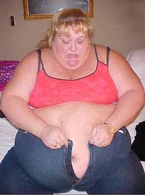 c cool avec une ventre comme ce ci